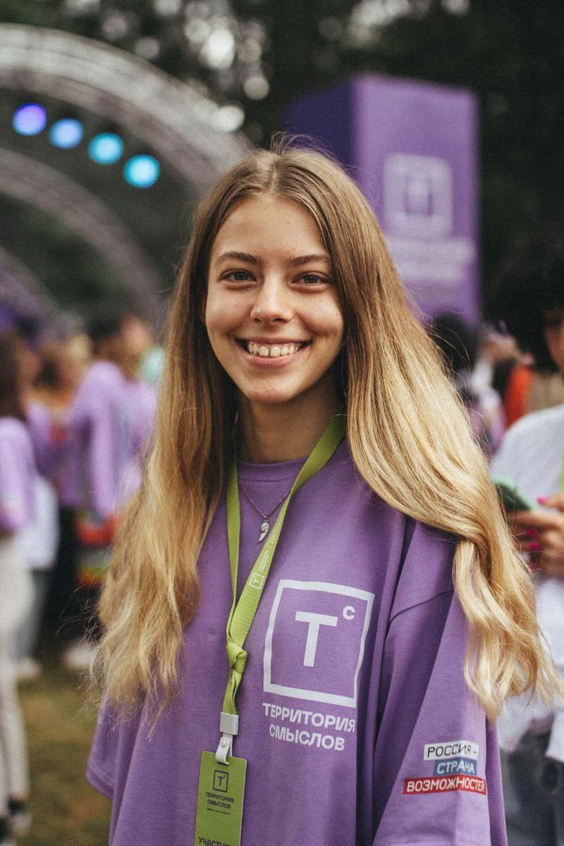 Полина - член академии молодёжной дипломатии, деятельность которой направлена на развитие международного молодежного сотрудничества Республики Татарстан с другими странами. Она является проектным менеджером команды Мультипликаторов Целей устойчивого развития, занимается разработкой и проведением образовательных мероприятий по популяризации ЦУР среди населения. Кроме того, Поля - активно принимает участие в региональных, всероссийских и международных форумах как участник, волонтёр и организатор.