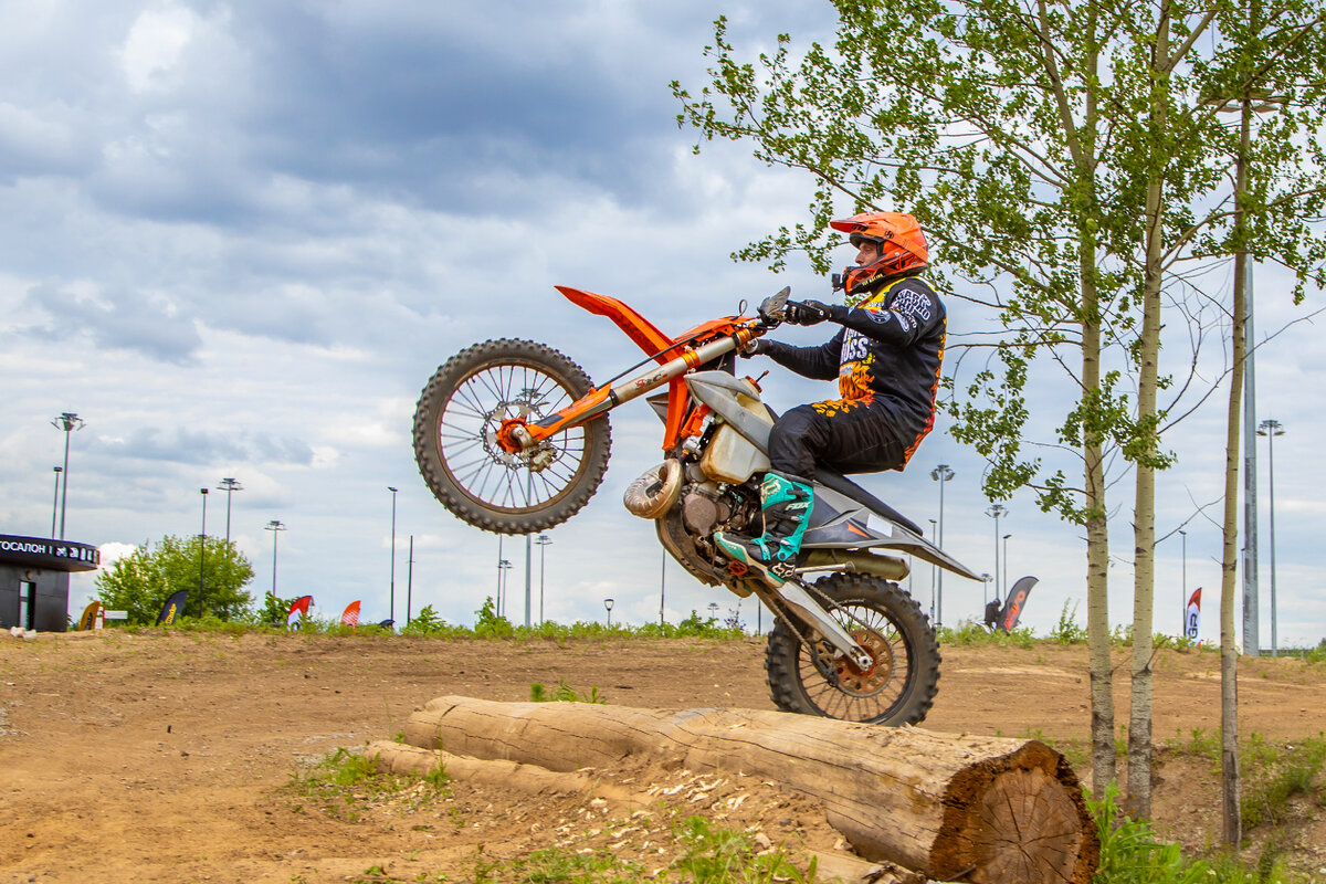 Роман Курбатов на тест-драйве Роллинг Мото