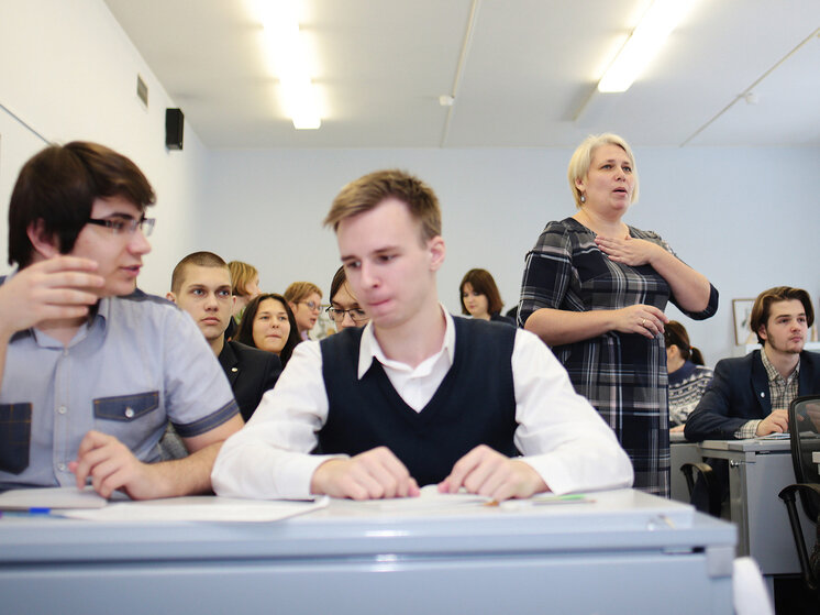   Евгений Семенов