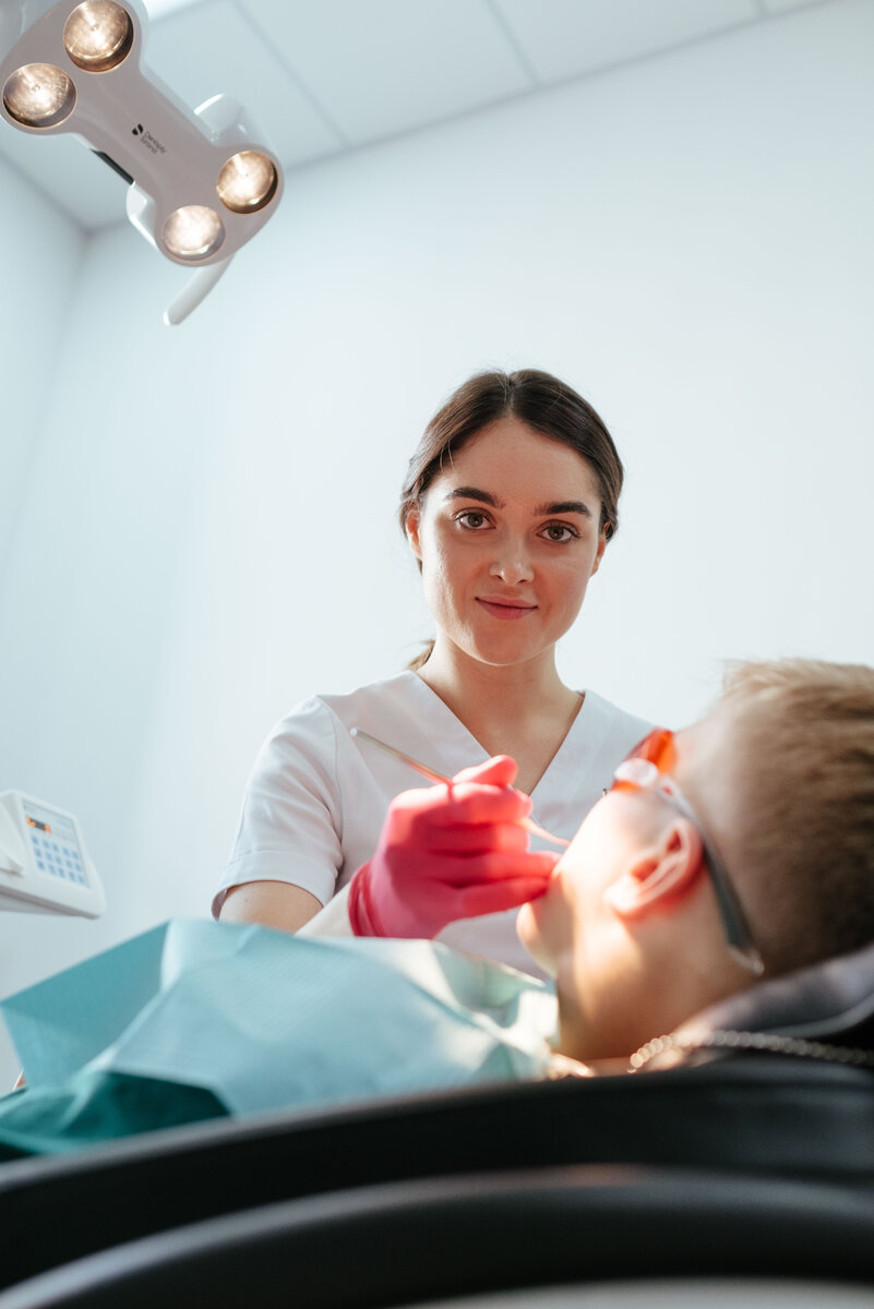 Стоматолог-гигиенист Astra Dental Clinic Романенко Яна Сергеевна. 