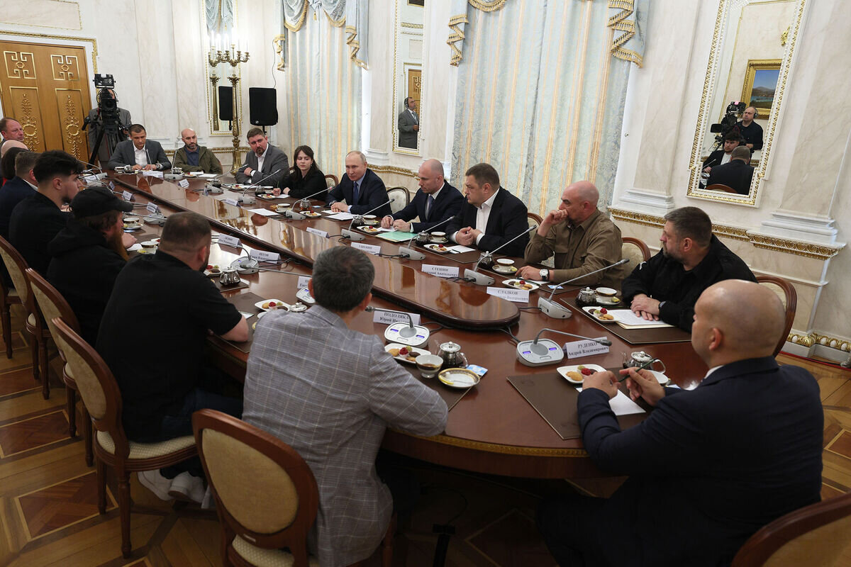 На фоне ж-ж-ж в соцсетях