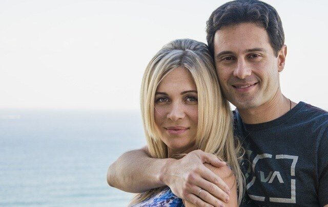    Антон Макарский с женой Викторией