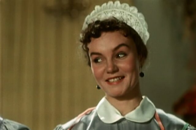    Евгения Шмелева. Кадр из фильма «Карнавальная ночь» (1956)