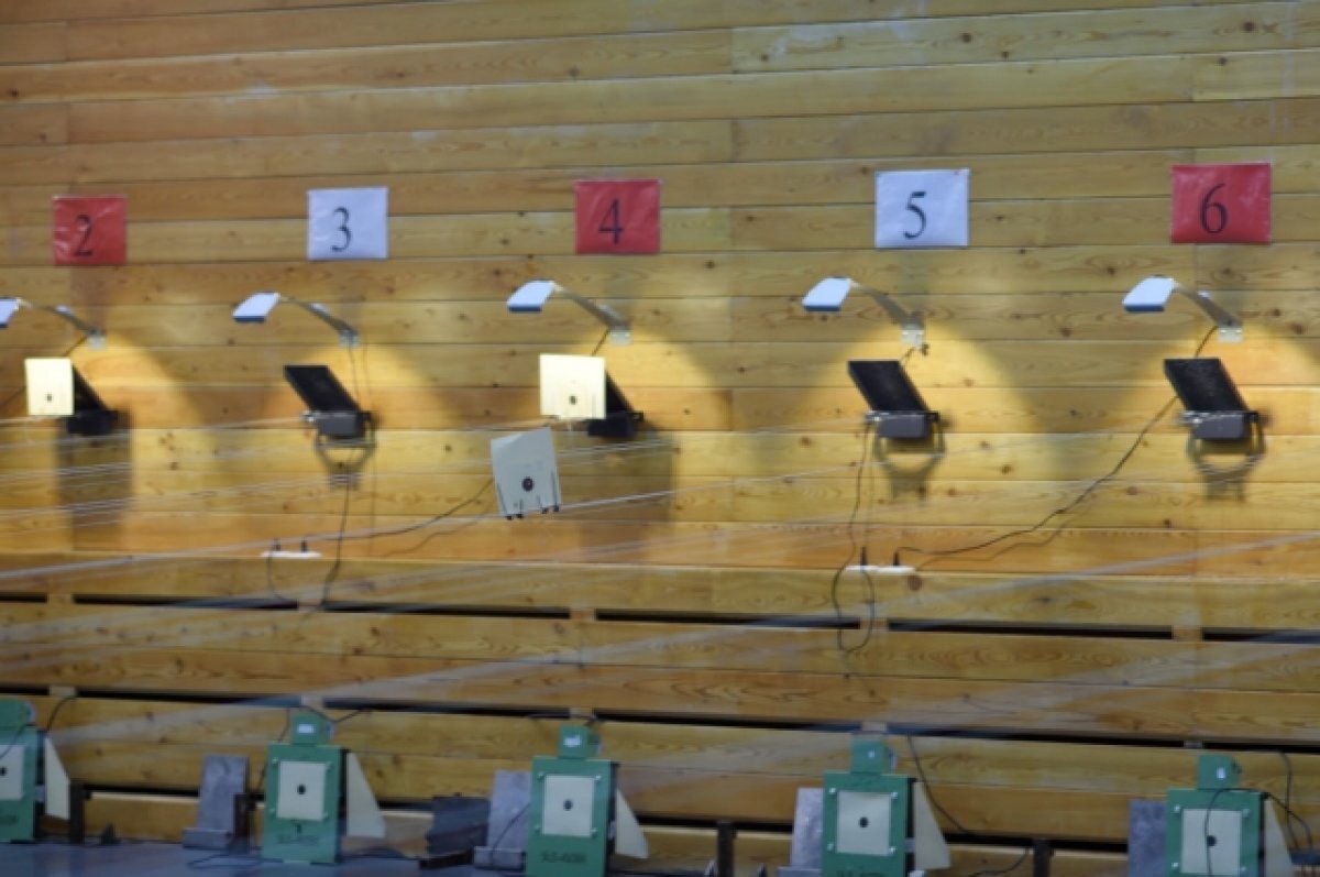    Школу в Торопецком округе по решению суда оборудуют стрелковым тиром