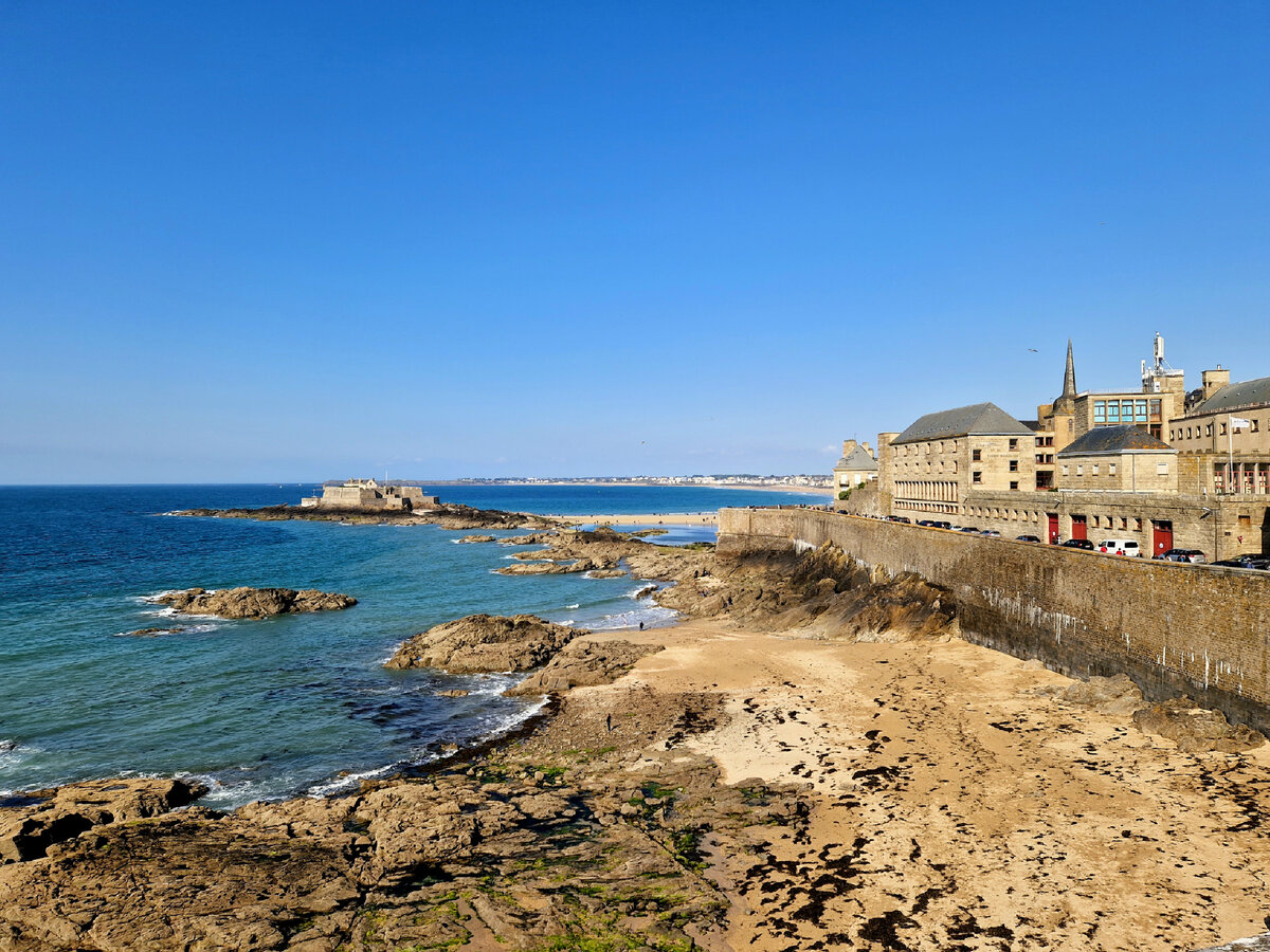 Город Сен-Мало (Франция) в наши дни.