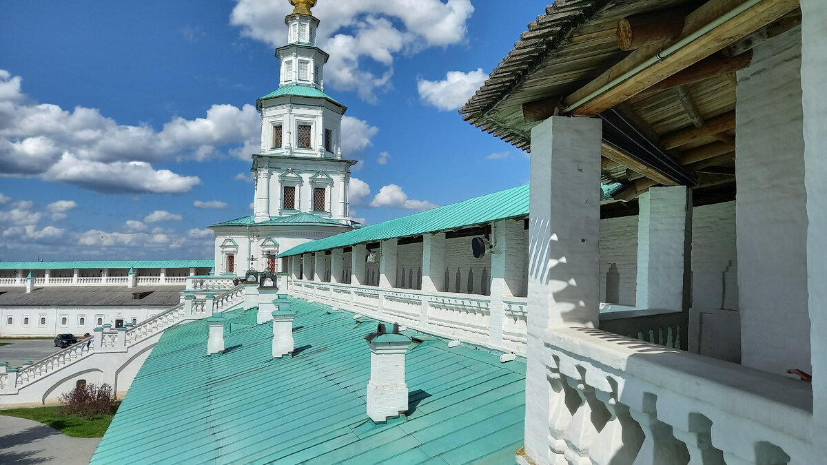 Доступная часть крепостной стены.