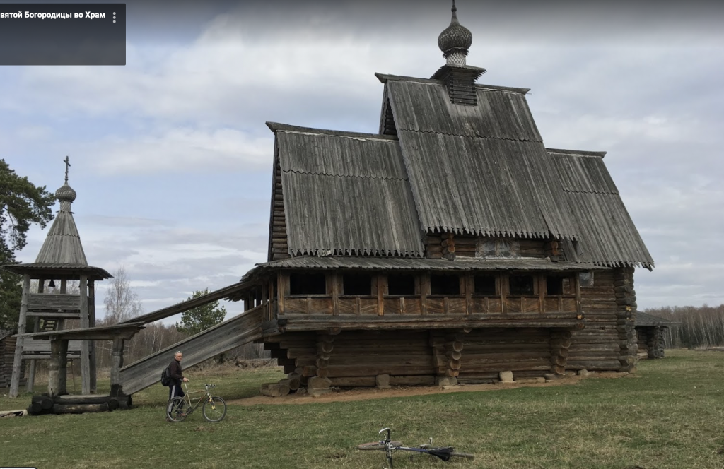 деревянная церковь введения Пресвятой Богородицы в храм