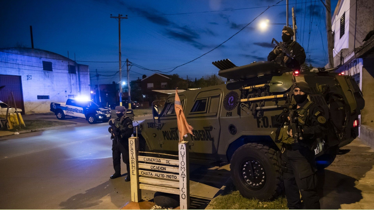 Вооруженные силы на улицах Росарио. Фото из открытых источников. 