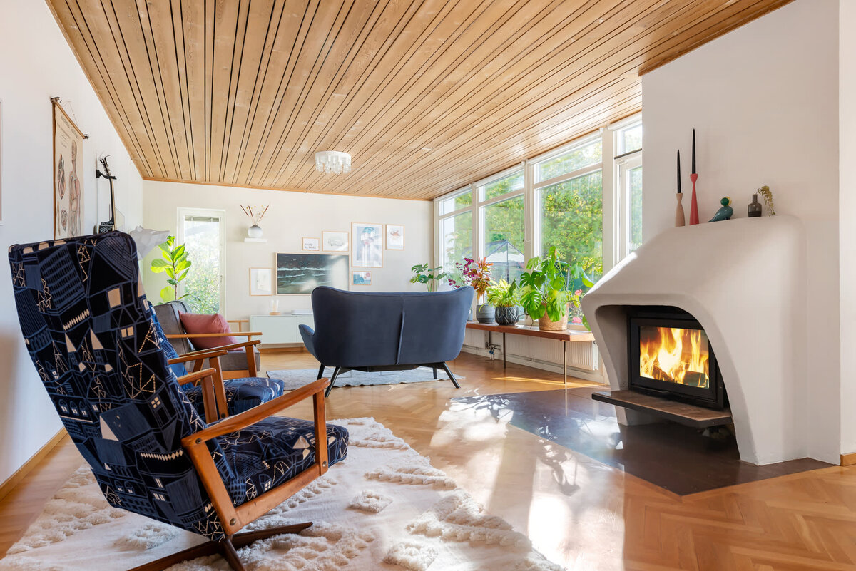 Общий зал в общежитии для женщин