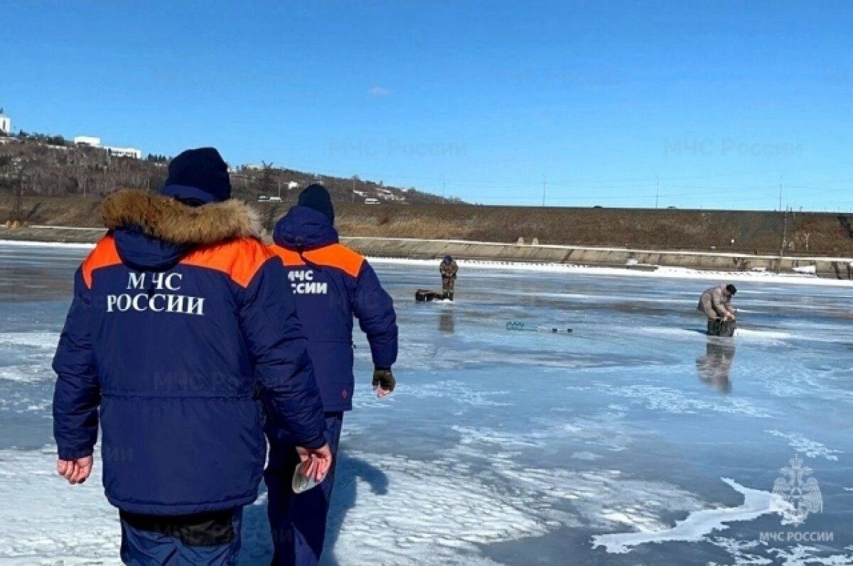 Опасность,но хороший улов!Рыбалка по последнему льду! | Рыбалка с Артёмом  196rus | Дзен