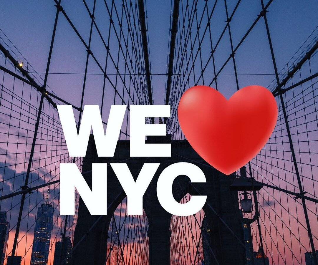     Пользователи соцсетей раскритиковали новый туристический логотип Нью-Йорка