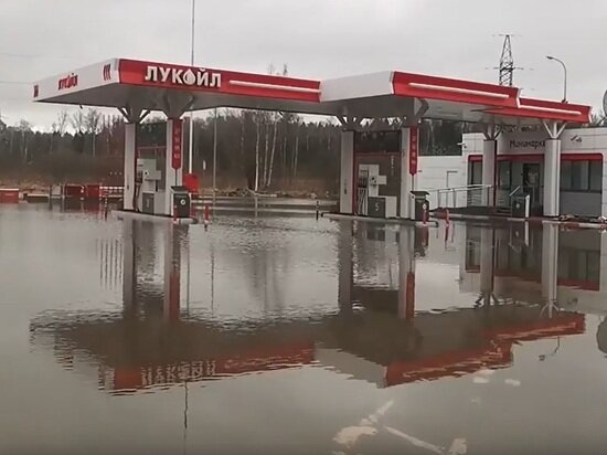     Скрин видео "Подслушано Балабаново"