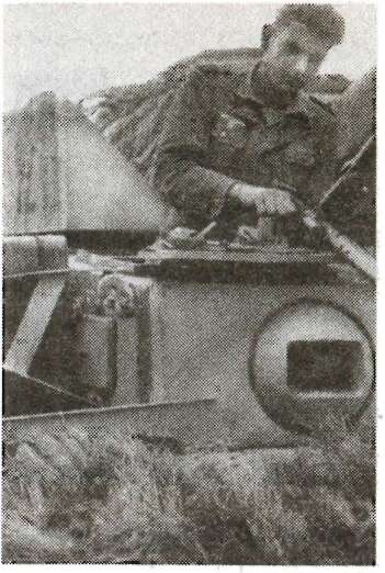 Михаэль - радист и пулемётчик