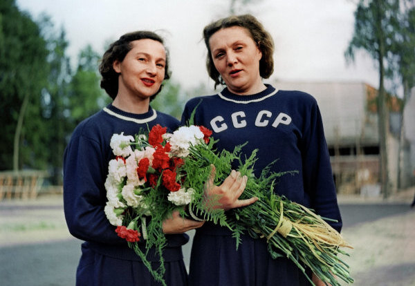     Нина и Мария: как две олимпийские чемпионки делили звание первой звезды СССР