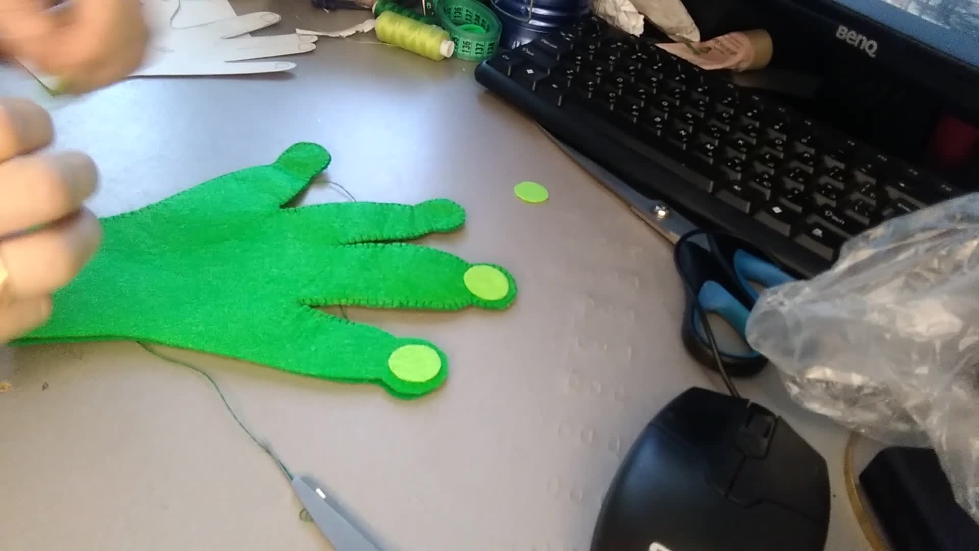 Как сшить лягушку