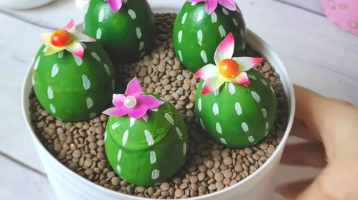 Яйцо на кактус. Яйцо на кактус
