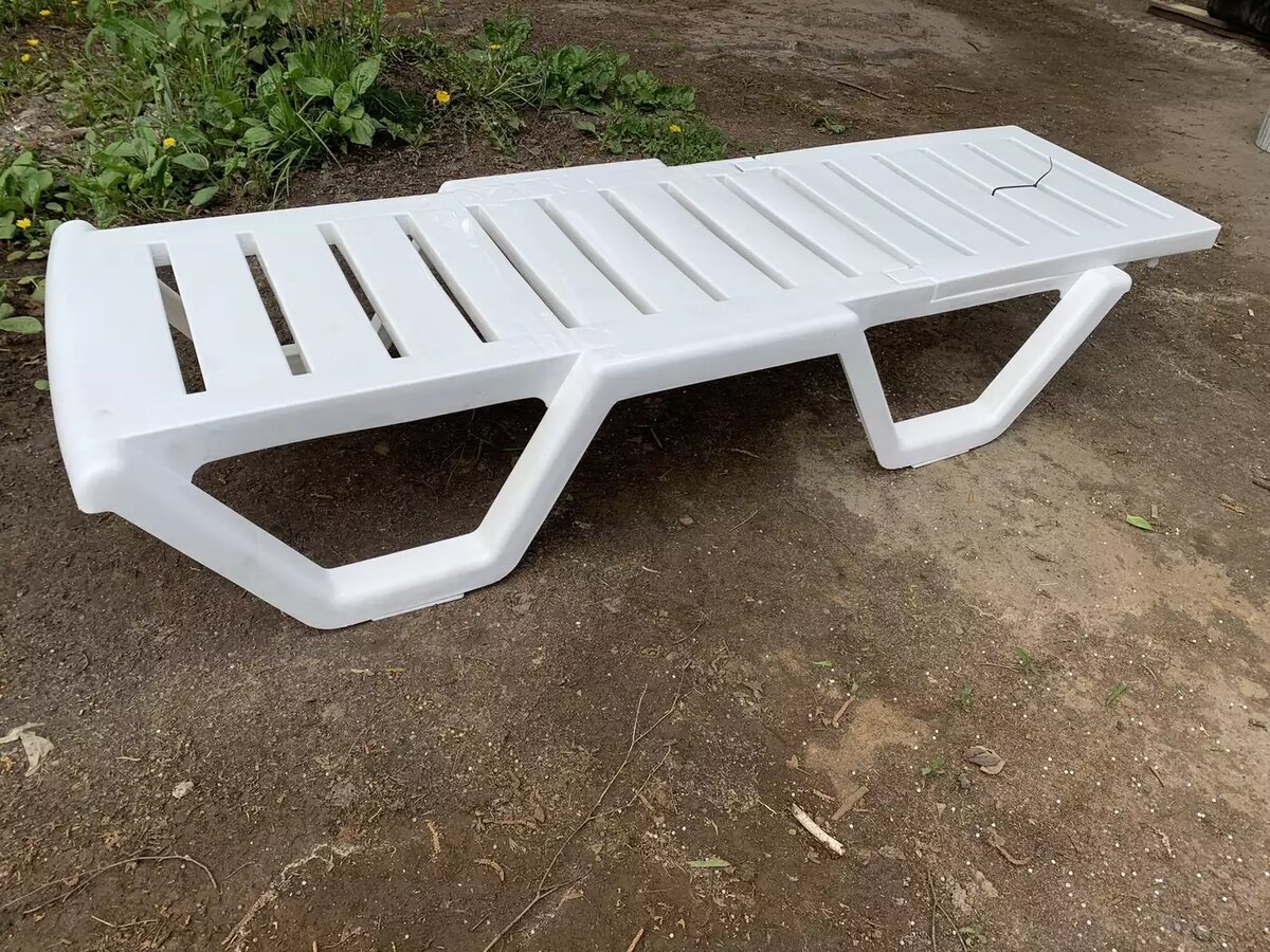 Пластиковый шезлонг Полимер Корпорэйтед