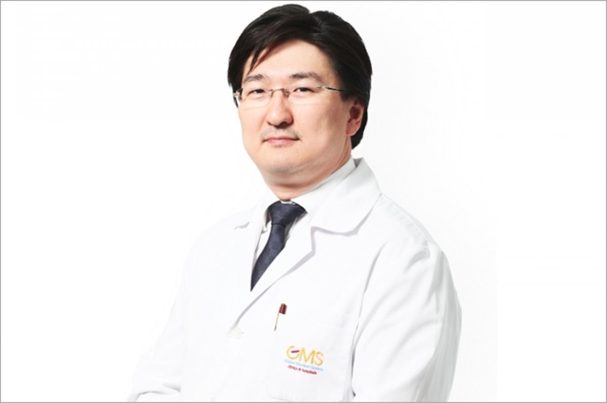    Бадма Башанкаев входит в топ-10 лучших проктологов мира.