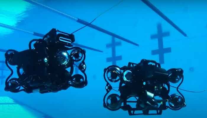    Новый беспилотный подводный дрон производства фирмы «Oceanbotics» выходит в море с целью испытаний в практических делах и проверки эффективности