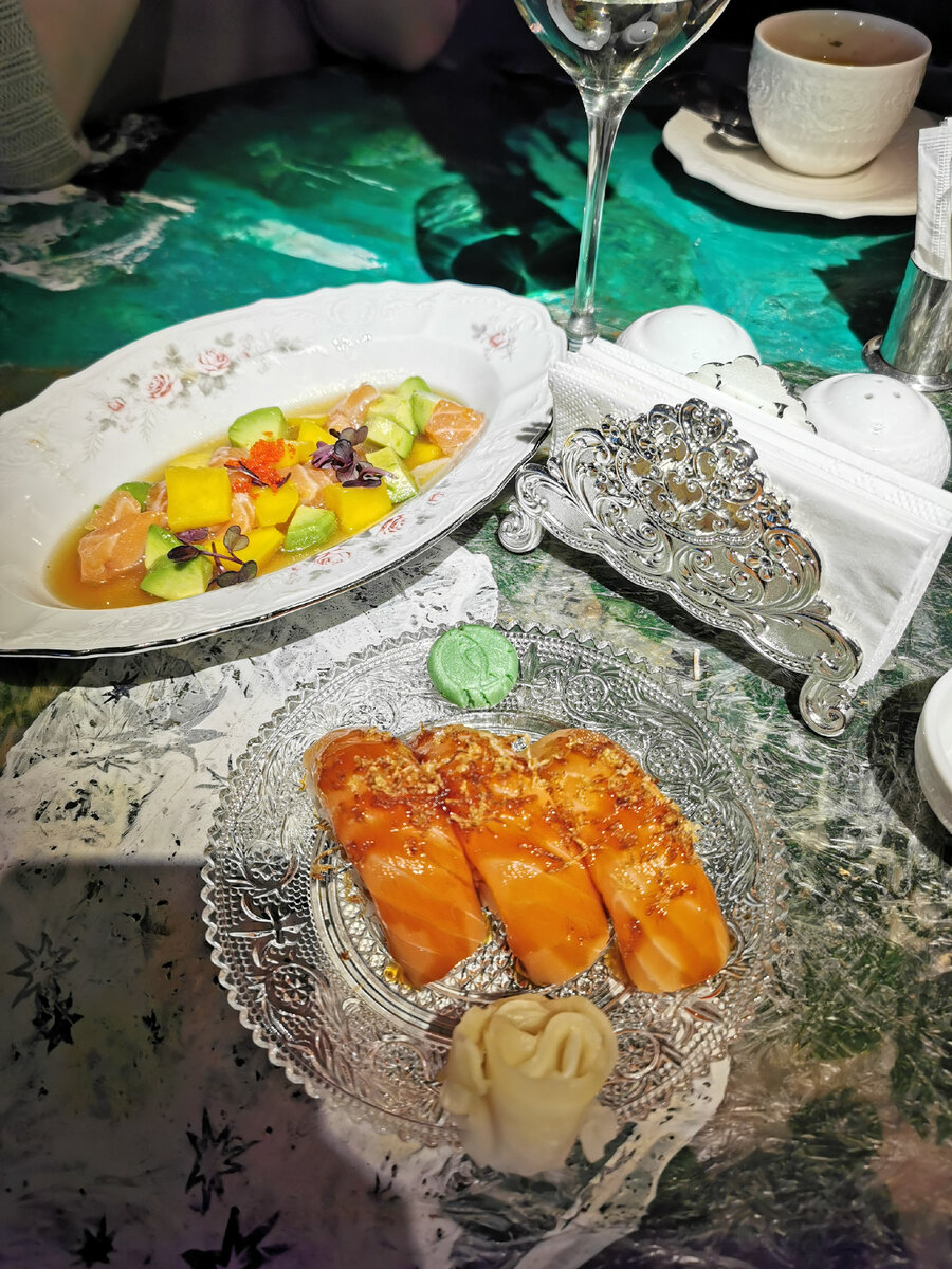 Красивая подача в красивой посуде