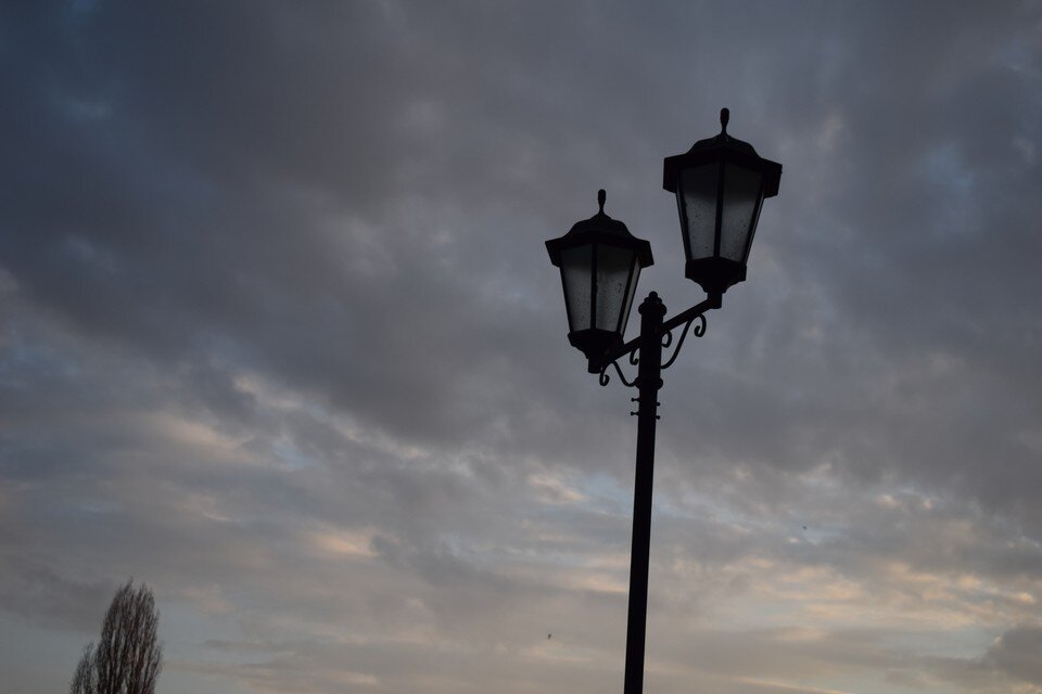     В Орле установят 262 светодиодные лампы теплого свечения Елена Зябкина