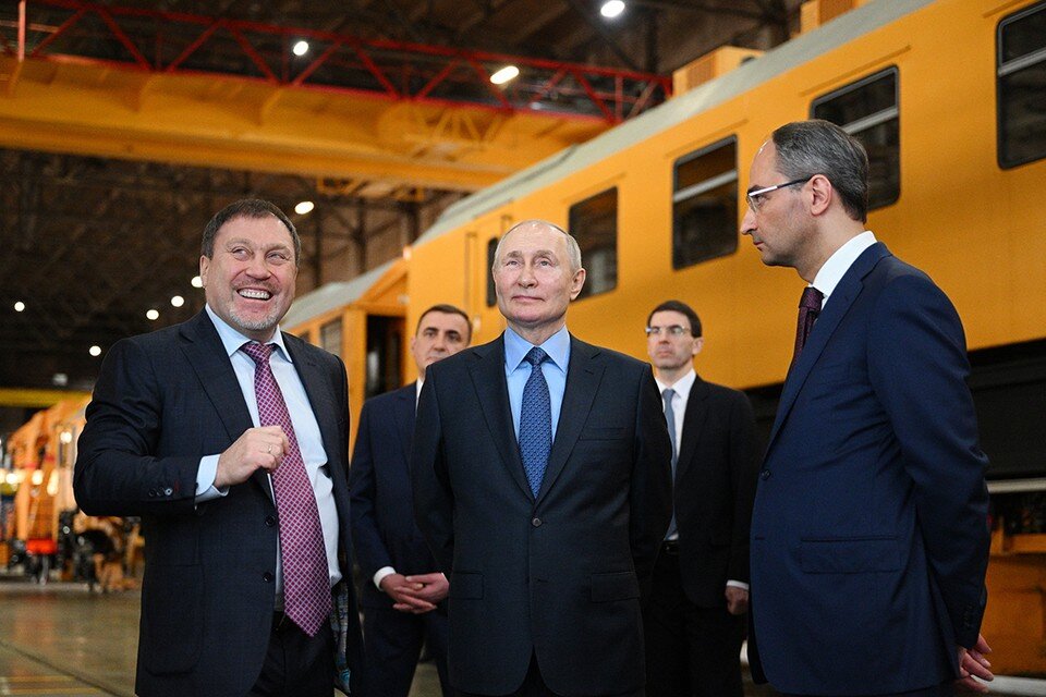     Путин заявил, что зарплаты россиян вырастут на 5% в 2023 году. Фото: Рамиль Ситдиков/POOL/ТАСС