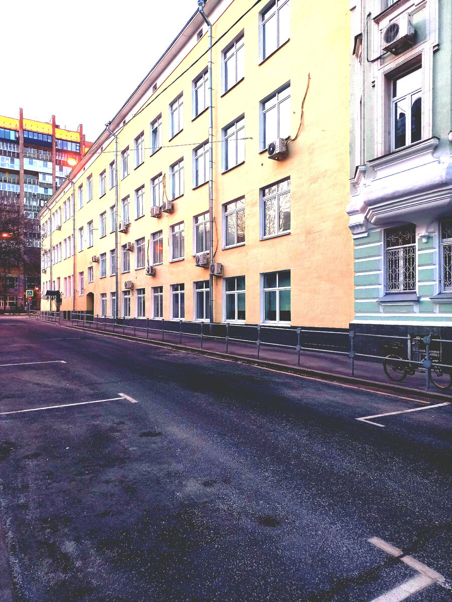 Та самая школа, что рядом с работой