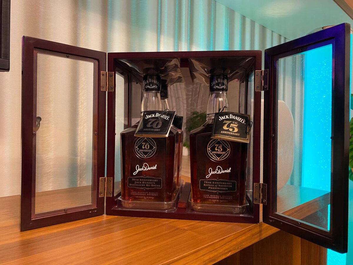 Редчайший сет 2008 года JD Prohibition Set