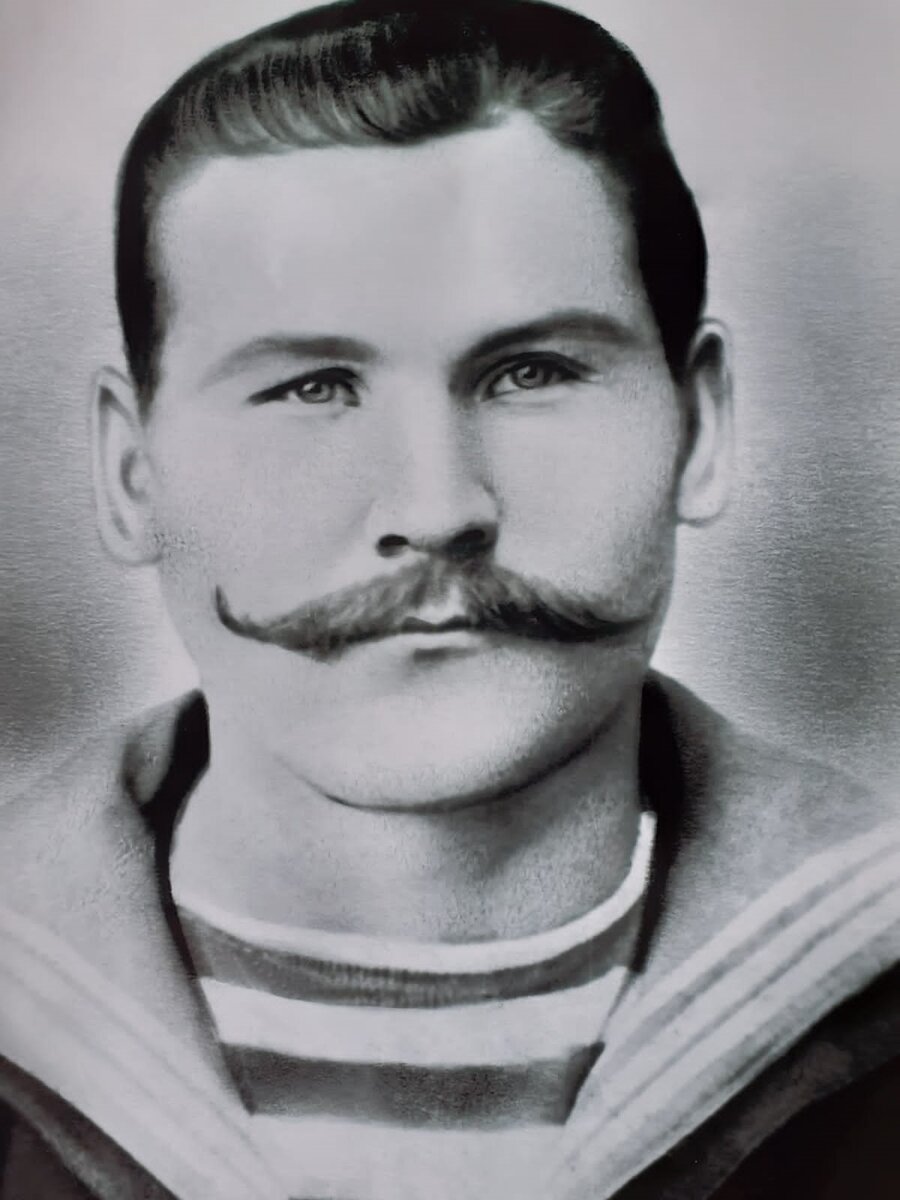 Матрос с броненосца «Наварин» из Усть-Кожвы Василий Мезенцев