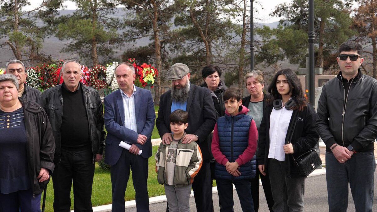 В столице Нагорного Карабаха заложена Аллея памяти 106-ти армян — Героев Советского Союза в Великой Отечественной войне. Фоторяд