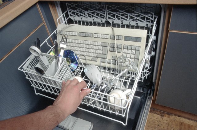    Как часто нужно чистить фильтр посудомоечной машины?