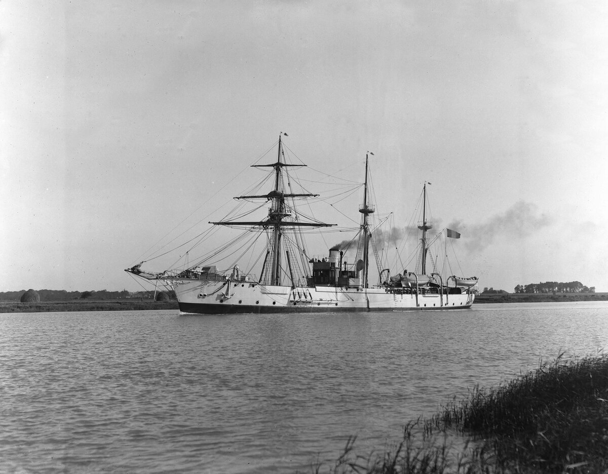 Zelee на момент вступления в строй, 1899