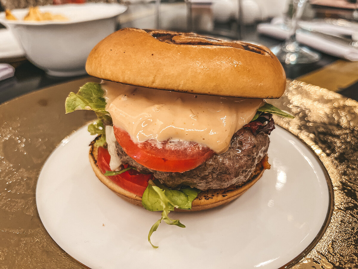 мясная лавка воронеж бургеры. самый большой бургер в макдональдсе. бургер на гриле. ближайший бургер. бургер бургер кинг чизбургер.