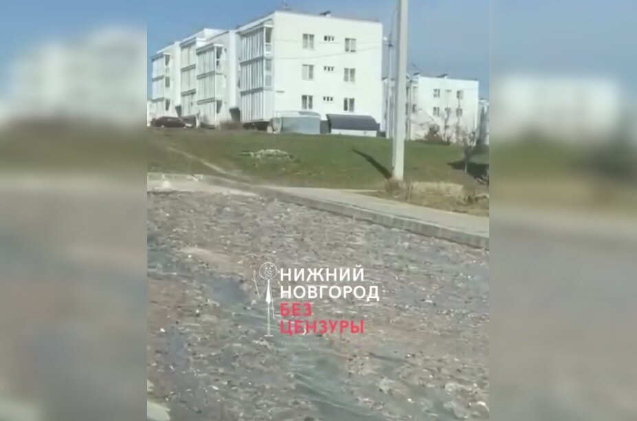    Местные жители пожаловали на потоп и неприятный запах Мария Материкова