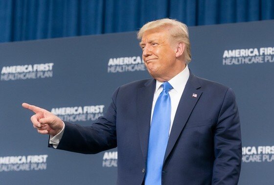    Дональд Трамп