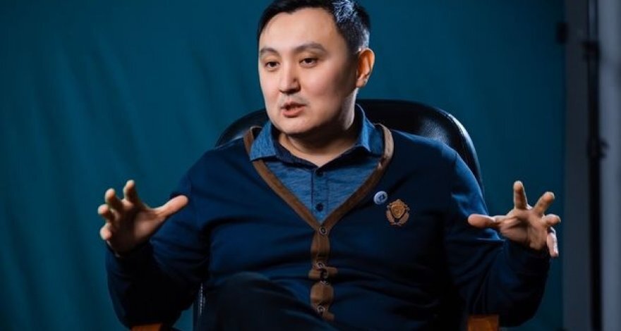 политолог Газиз Абишев