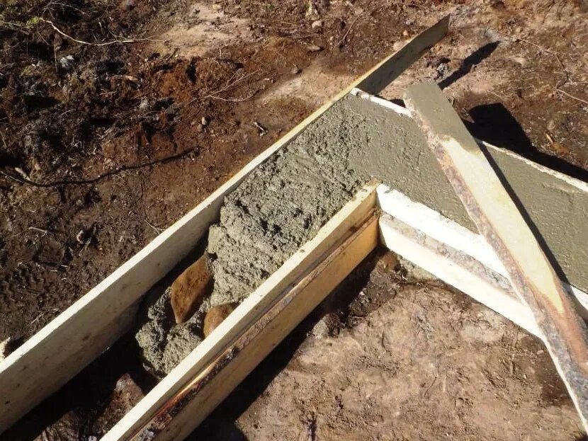 Как заливать бетон частями?
