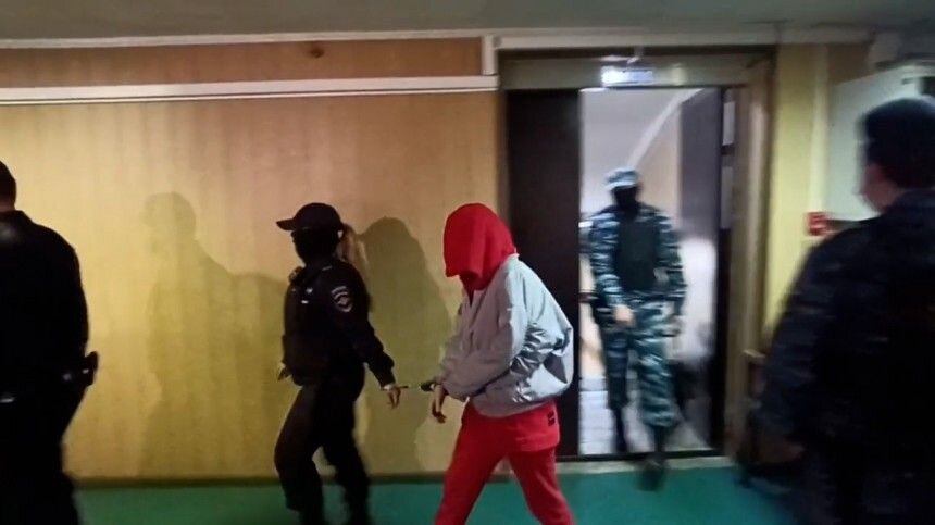 блиновскую амнистия. сс судят в суде. заседание суда. задержание блиновская арест. группа задержания.