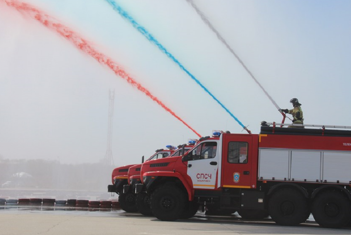    В Хабаровске пожарные отметили День безопасности возле арены «Ерофей»