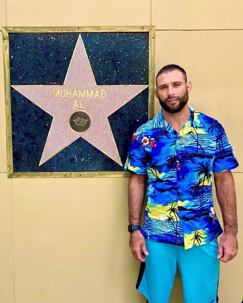     Шараф Давлатмуродов