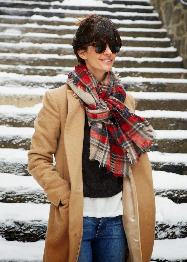 Как одеть шарф с пальто