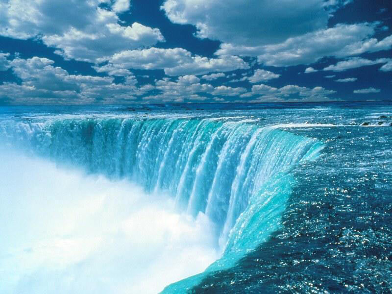 Чудесный край: где скрываются самые мощные «водопады» Земли