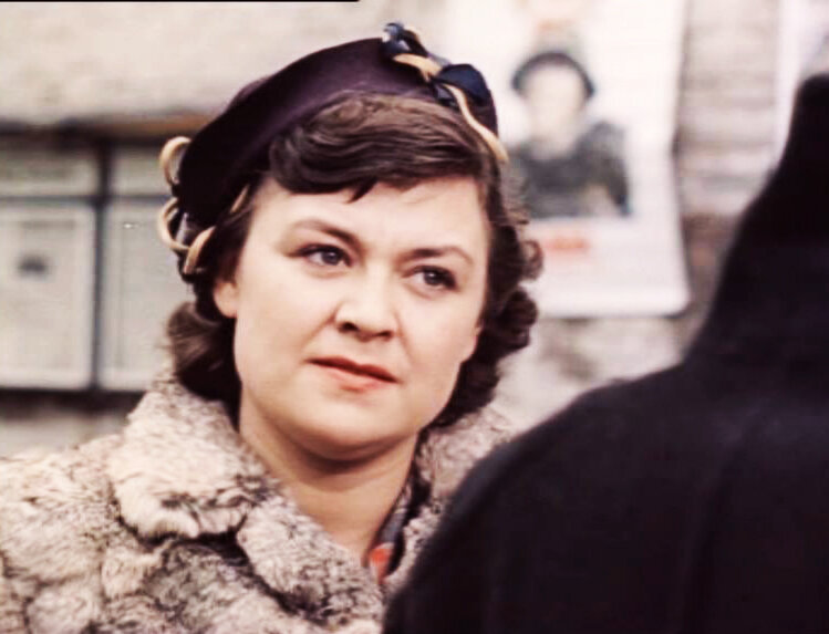 Наталья Ченчик в роли Ани, фильм "Место встречи изменить нельзя"