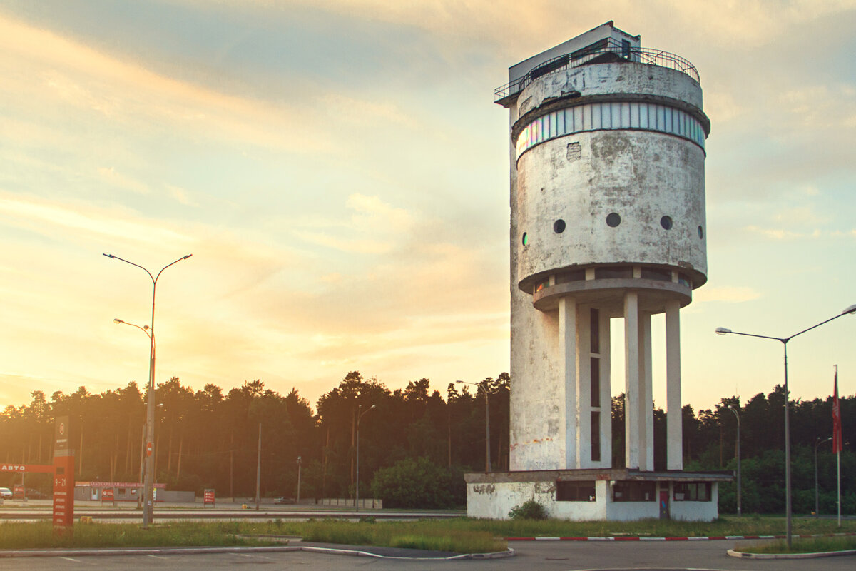 памятники башня