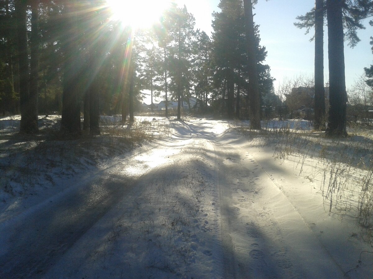 Не дорога , а ледяная покатушка.