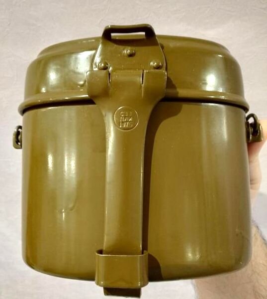 Сделан из алюминия в 1975 г. 