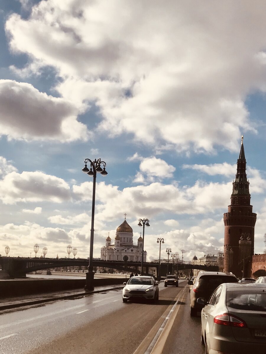 Москва, Пекин и Дели своим примером показывают всему миру, как избавиться от долларовой зависимости.