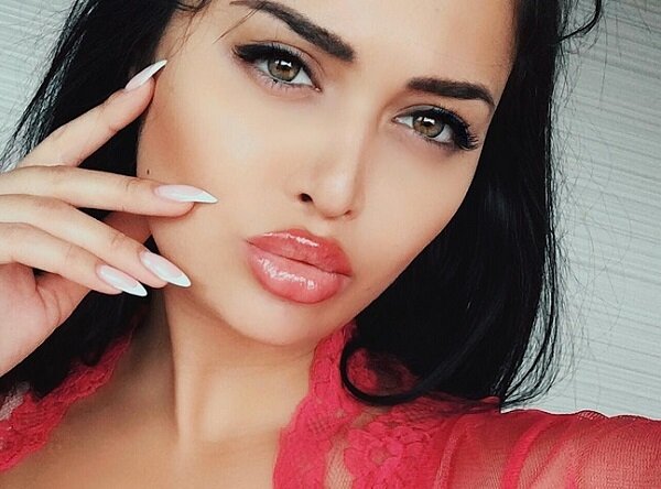 фото с сайта paparazzi.ru