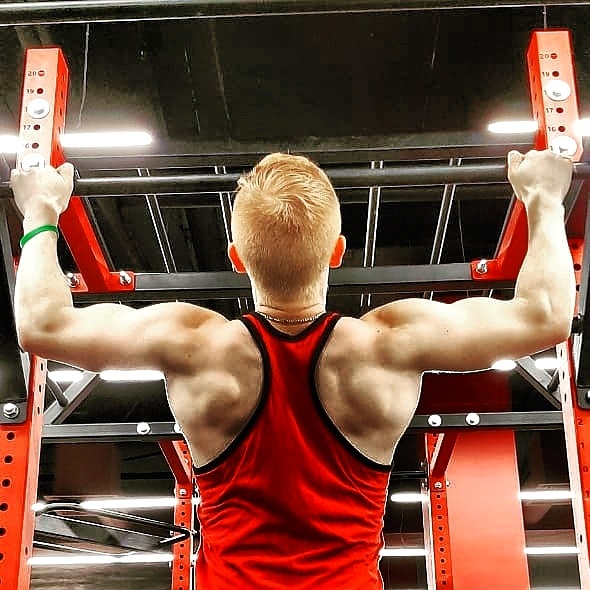 Одно из последних фото. Видна не плохая прорисовка, раньше этого не было.