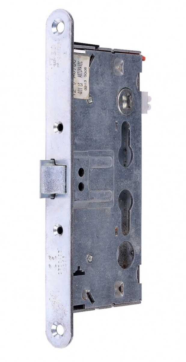 Стройный итальянец, железный, противопожарный